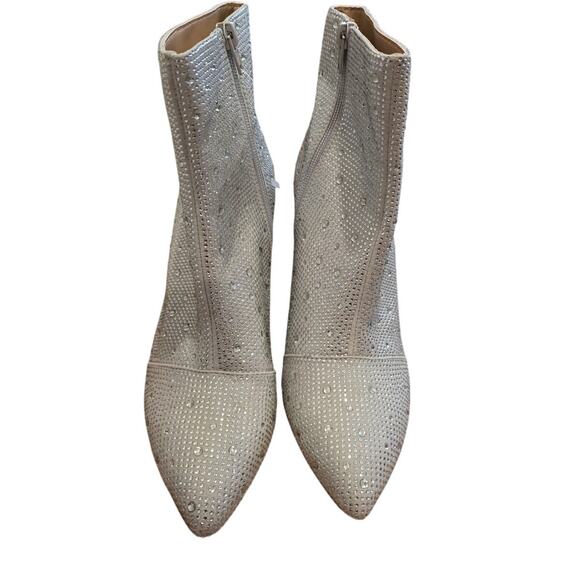 BCBGeneration Briel Bootie in Silver Shimmer Size 7 - Picture 5 of 8